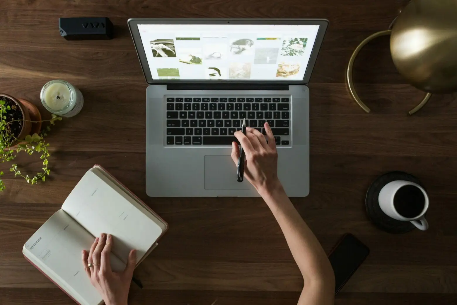 laptop-from-above